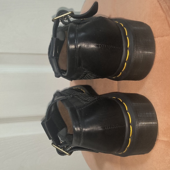 Dr. Martens Black Leather Adrian Woven T-Bar Mary Jane Size 10 Women's / 9 Mens - Picture 7 of 9